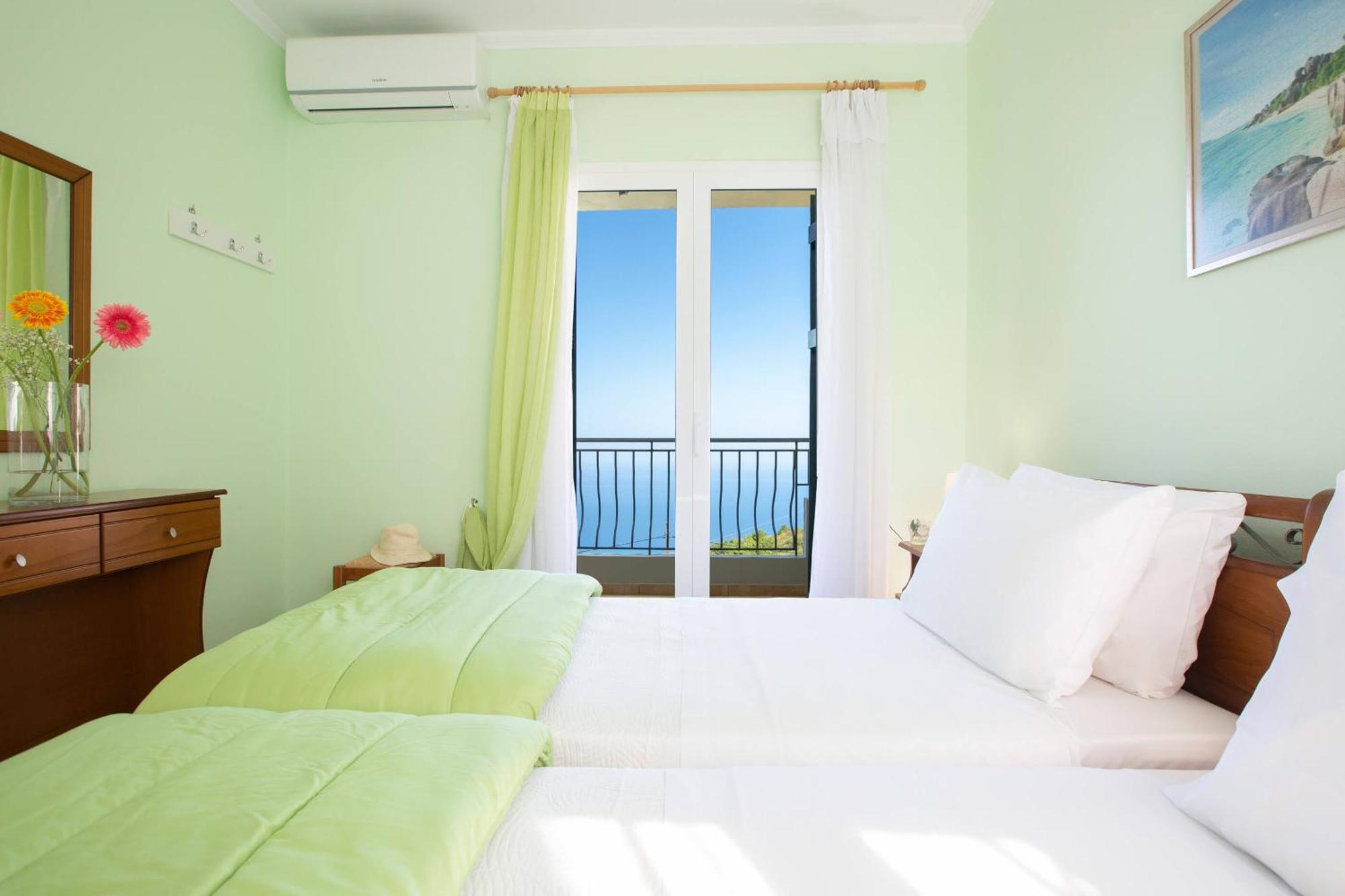 Natura Villas Drymon Luaran gambar